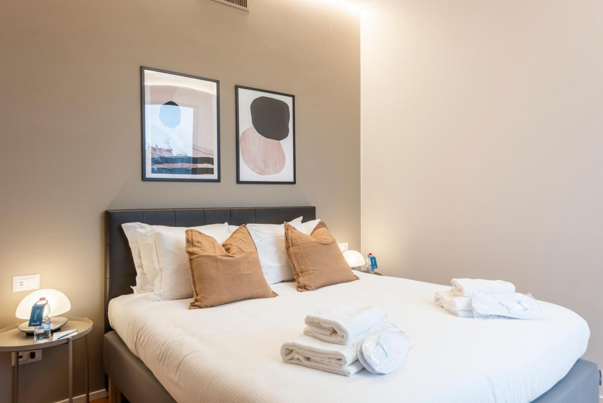 Sweett - Luxury Velasca Apartment Milan